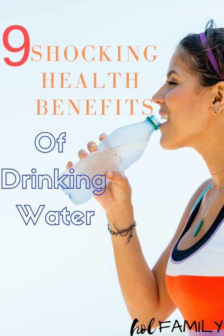 Discover 9 shocking health benefits of drinking water. This simple health hack can increase your energy, help with skin, ease constipation, and so much more. #drinkwater #healthhacks #constipationremedy #skinhealth #holfamily