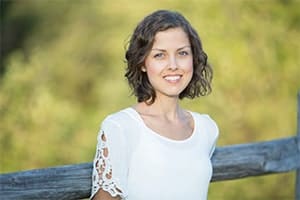 Picture of Raina Cordell, co-founder of hol FAMILY blog